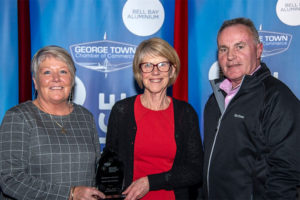 ward for the Entrepreneur of the year, proudly sponsored by Bell Bay Aluminium.
